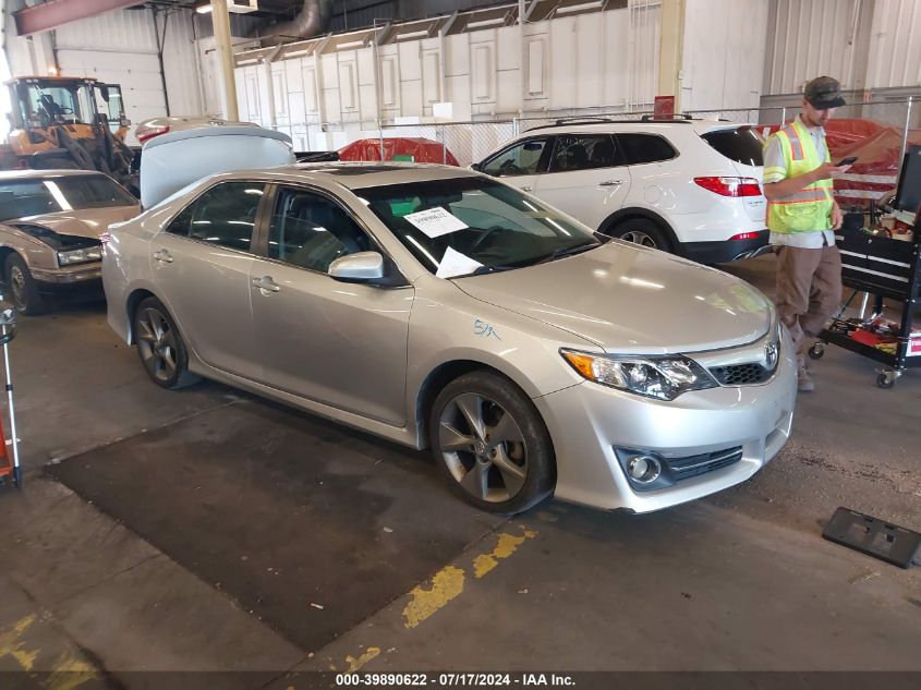 2014 TOYOTA CAMRY SE SPORT