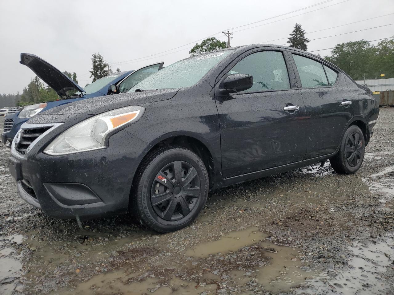 2019 NISSAN VERSA S