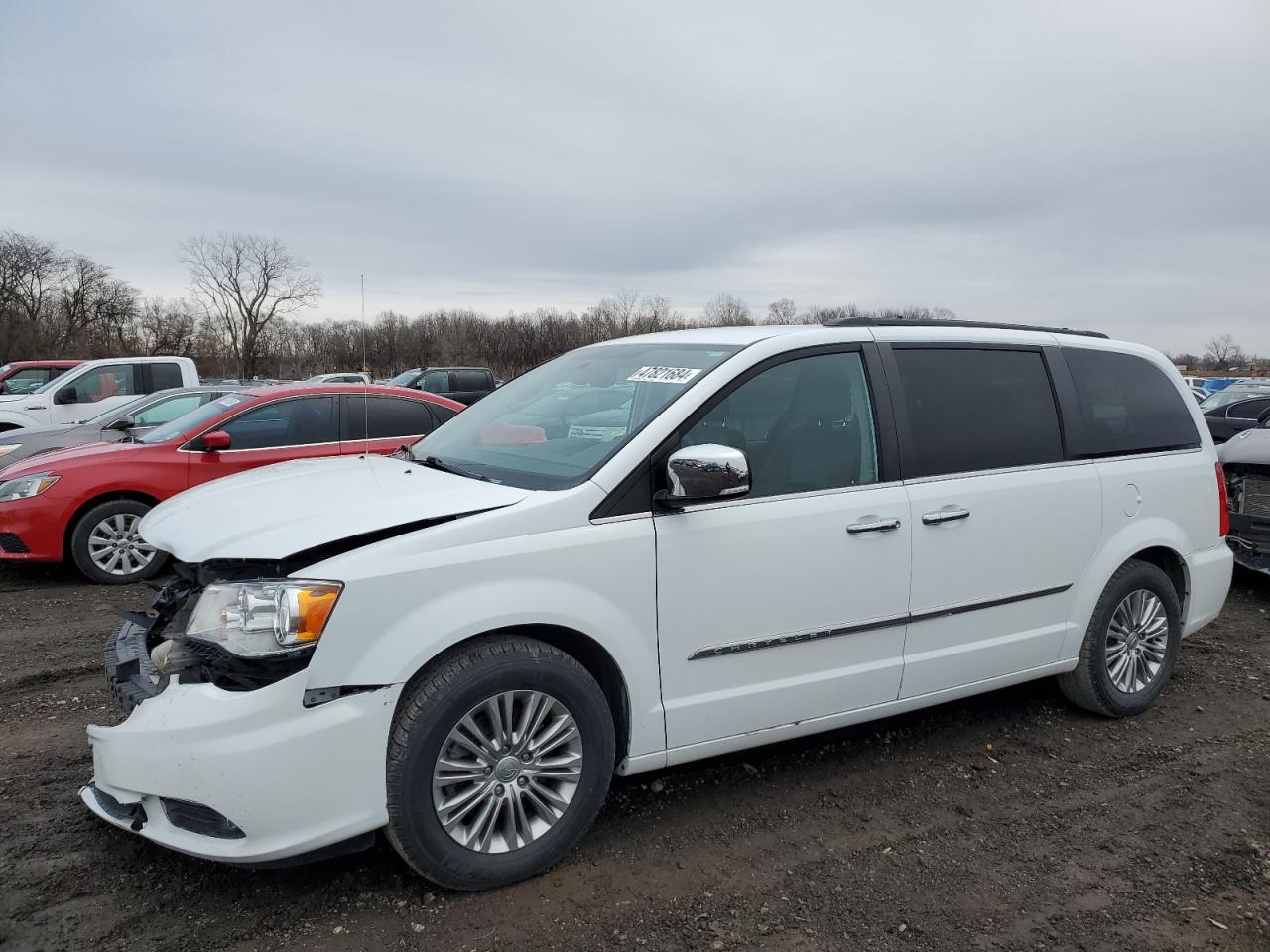 2015 CHRYSLER TOWN & COUNTRY TOURING L