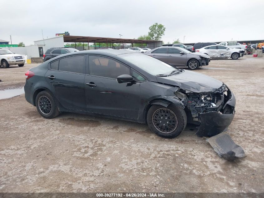 2017 KIA FORTE LX