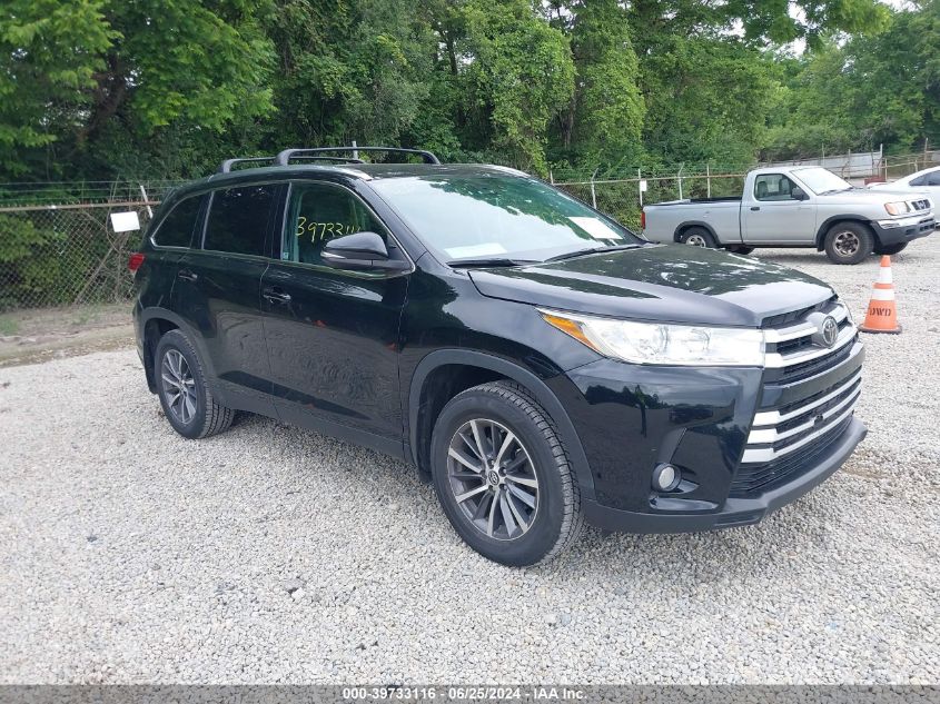 2019 TOYOTA HIGHLANDER XLE