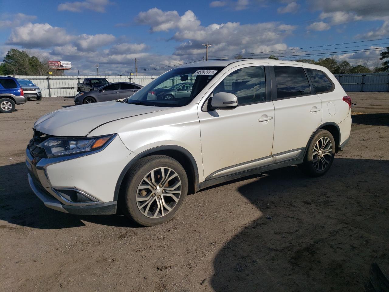 2018 MITSUBISHI OUTLANDER SE