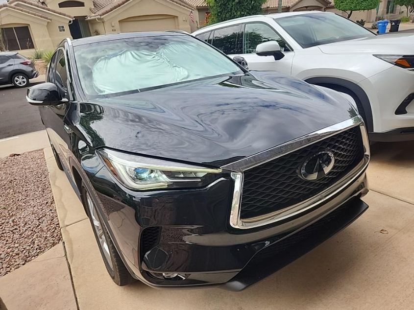 2021 INFINITI QX50 LUXE