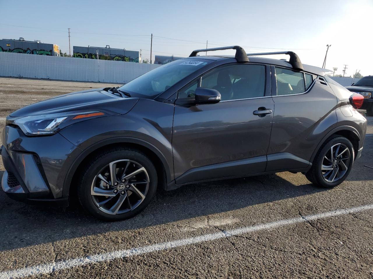 2021 TOYOTA C-HR XLE