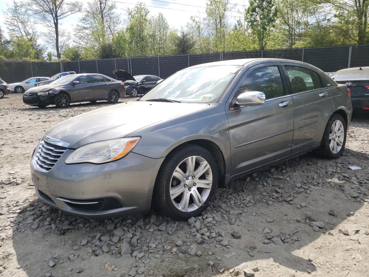 2012 CHRYSLER 200 LX