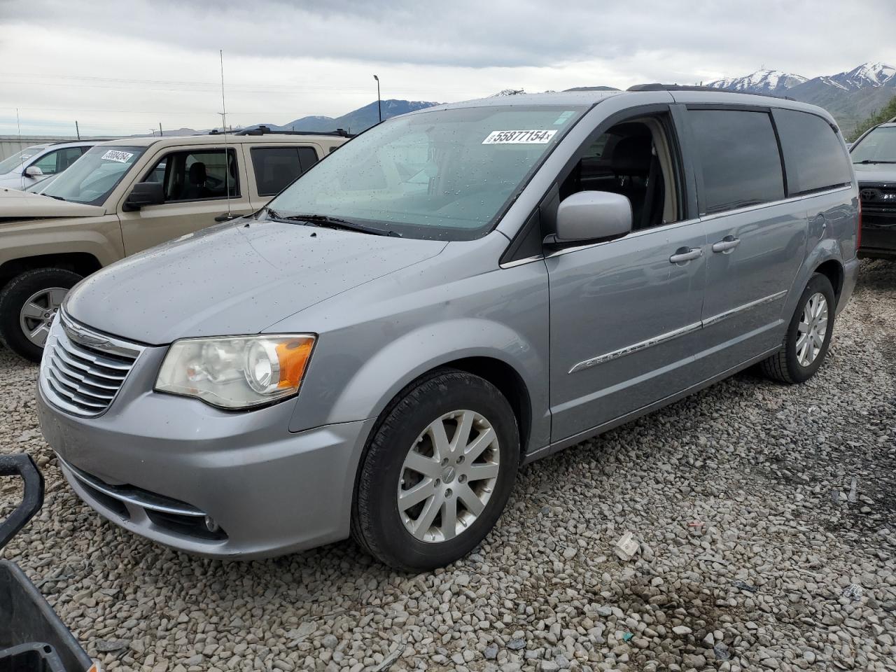 2013 CHRYSLER TOWN & COUNTRY TOURING