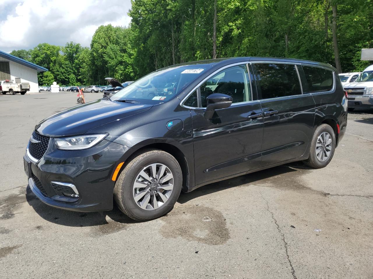 2023 CHRYSLER PACIFICA HYBRID TOURING L