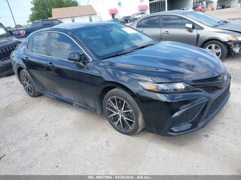 2023 TOYOTA CAMRY SE