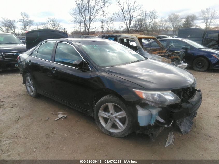 2013 TOYOTA CAMRY SE