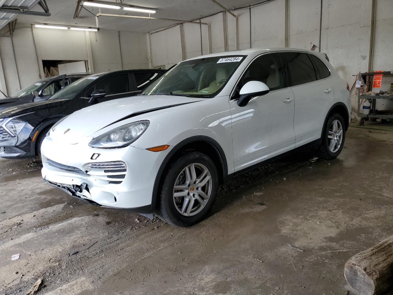 2013 PORSCHE CAYENNE