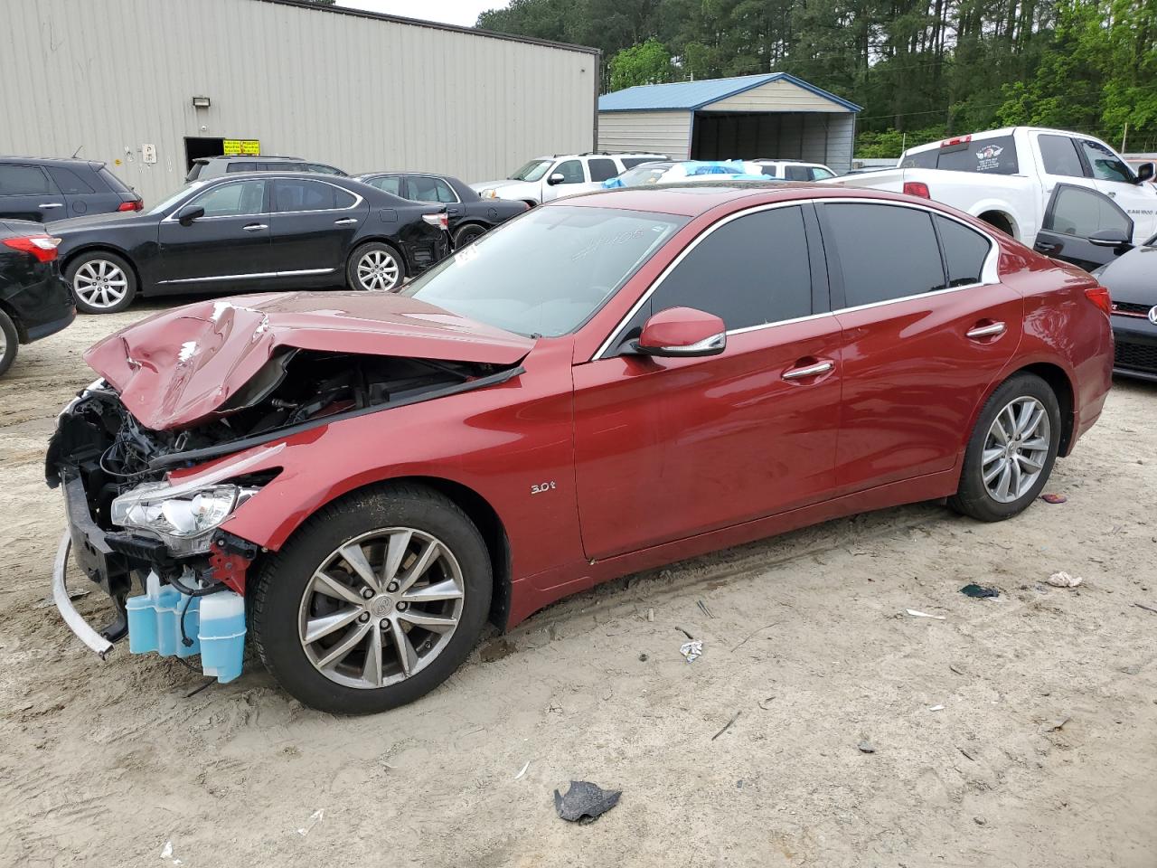 2016 INFINITI Q50 PREMIUM