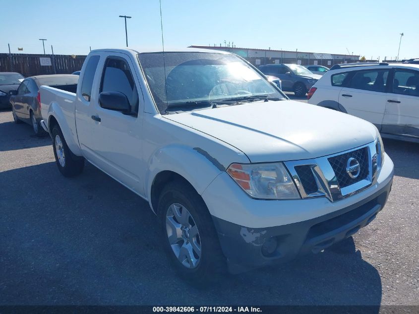 2017 NISSAN FRONTIER S