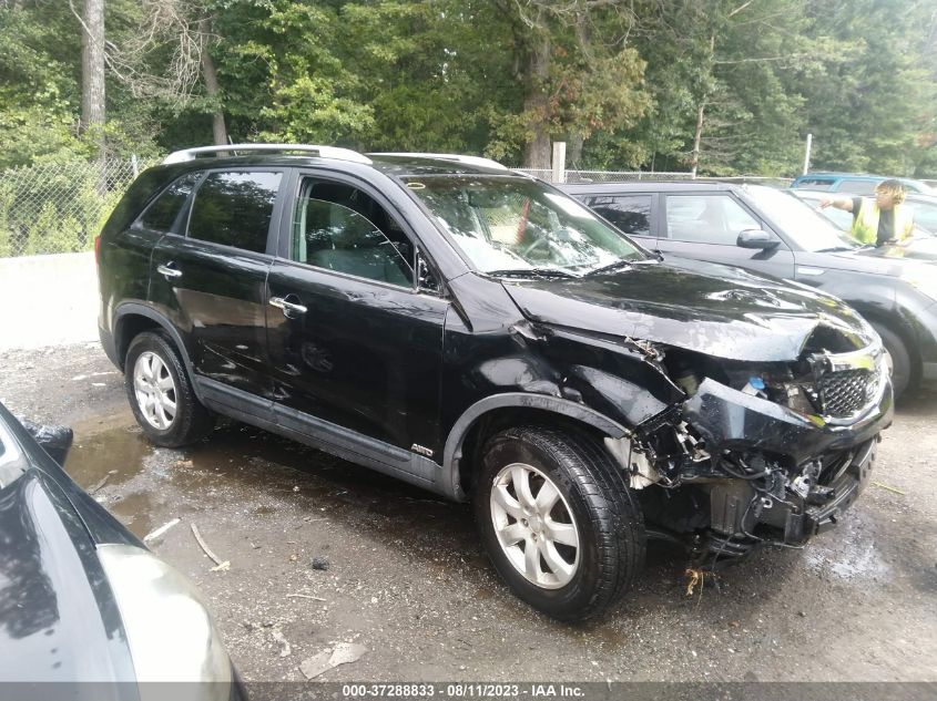 2011 KIA SORENTO LX