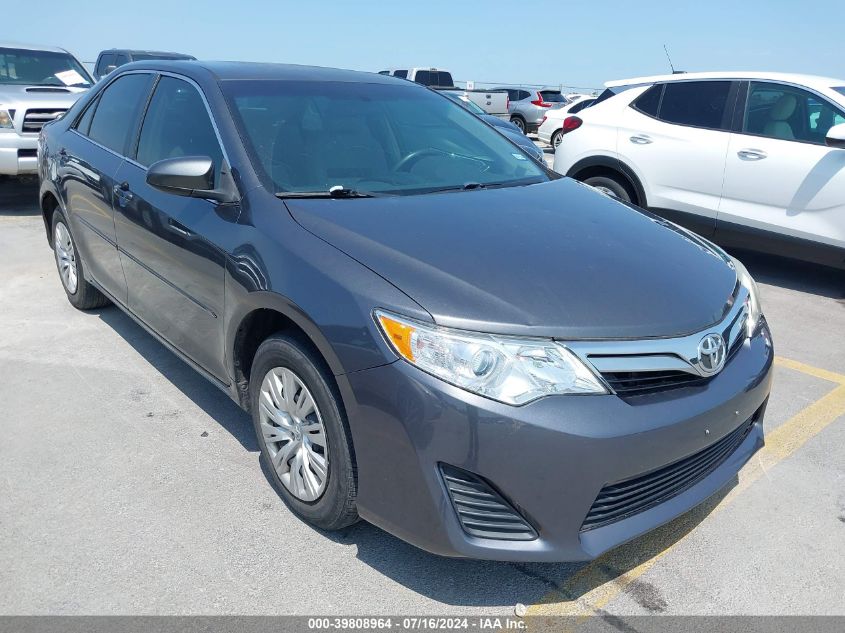 2014 TOYOTA CAMRY LE