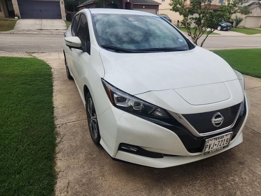 2021 NISSAN LEAF SL PLUS