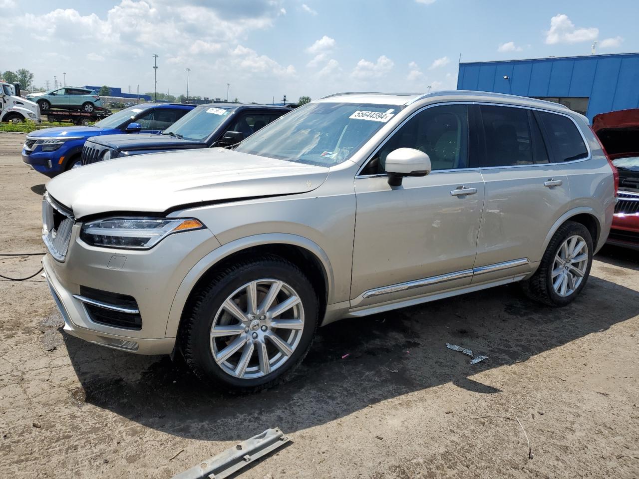 2016 VOLVO XC90 T6