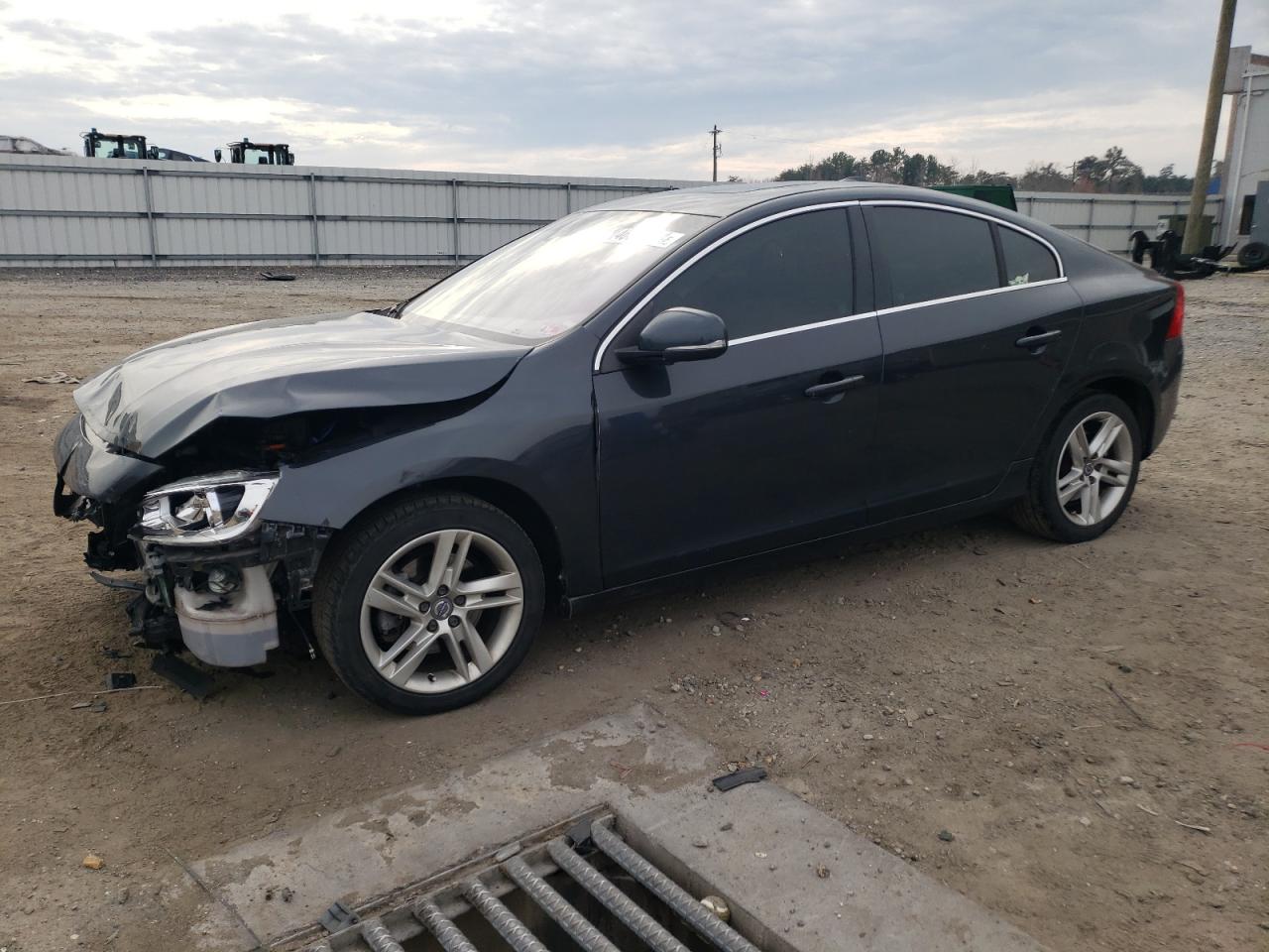 2015 VOLVO S60 PREMIER