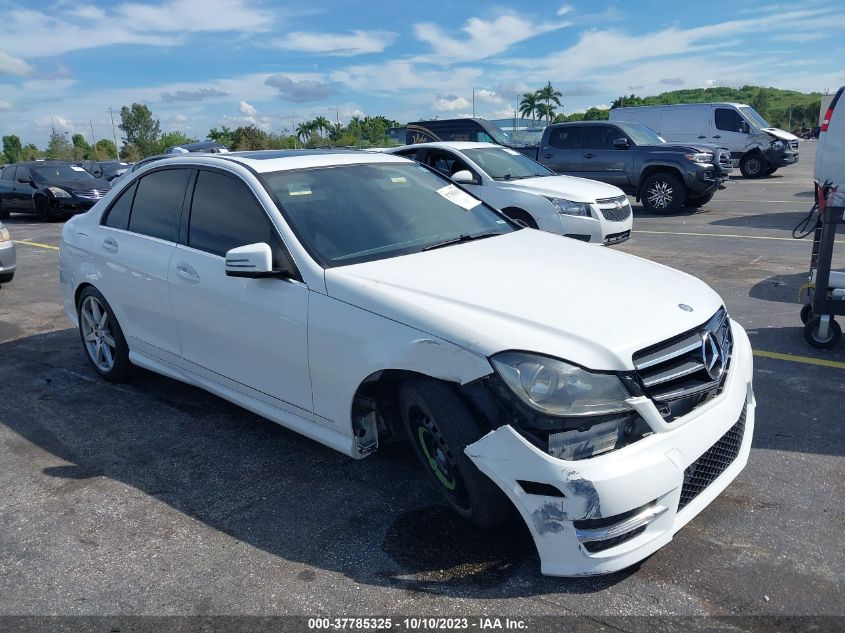 2014 MERCEDES-BENZ C 250 SPORT/LUXURY