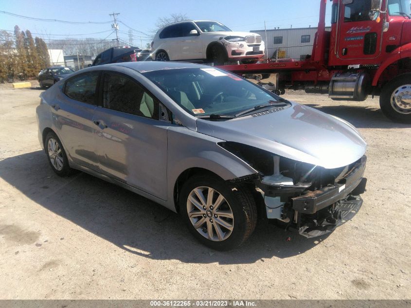 2016 HYUNDAI ELANTRA SE