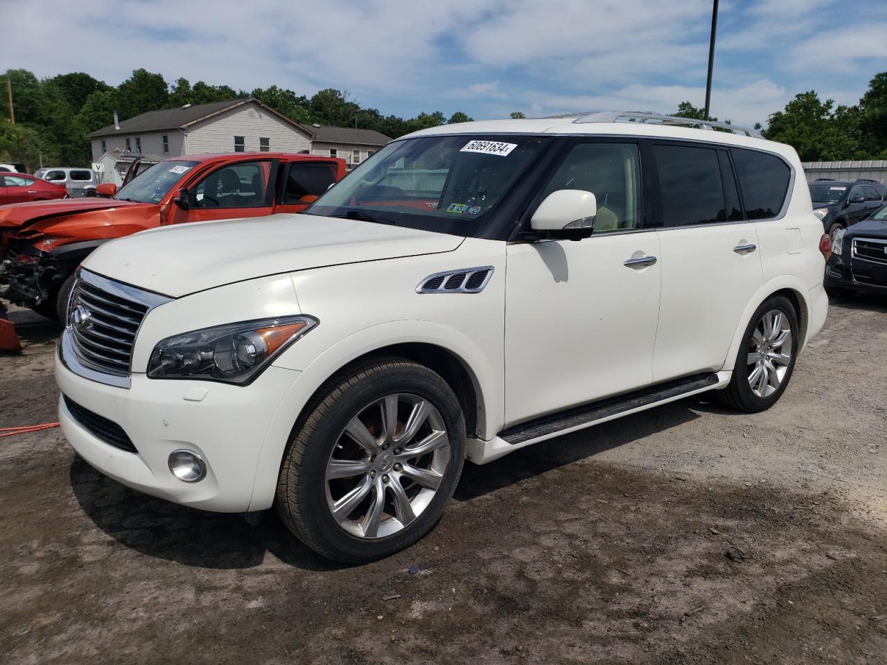 2011 INFINITI QX56