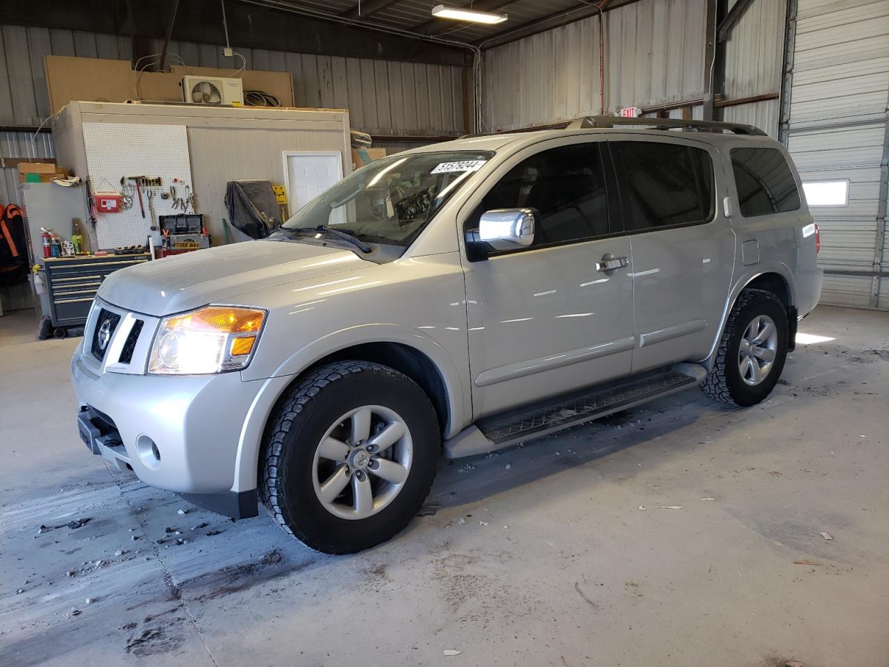 2010 NISSAN ARMADA SE