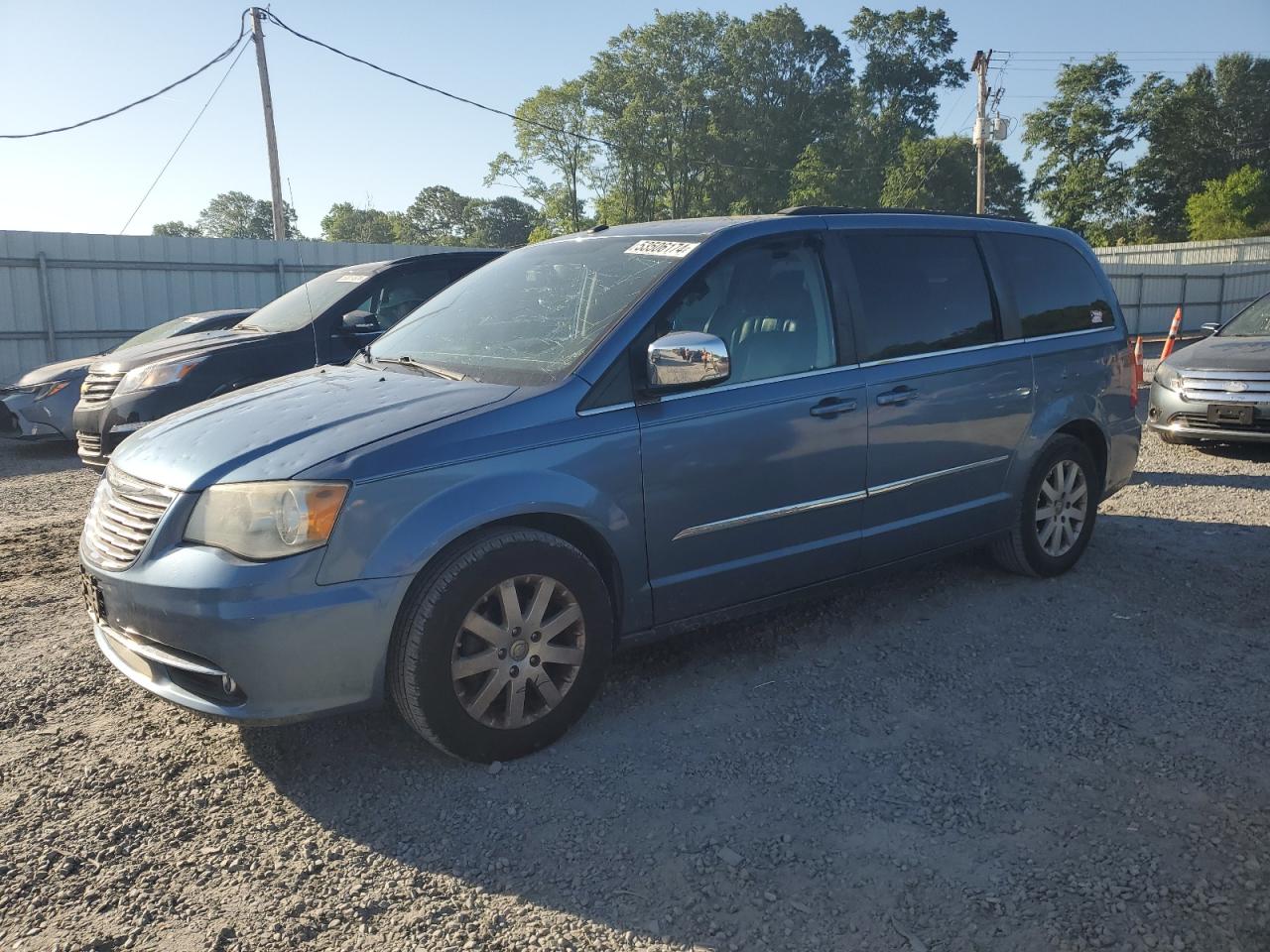 2011 CHRYSLER TOWN & COUNTRY TOURING L