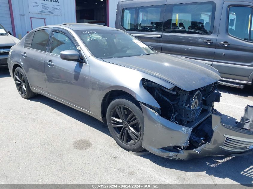 2015 INFINITI Q40