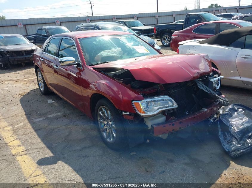 2013 CHRYSLER 300C