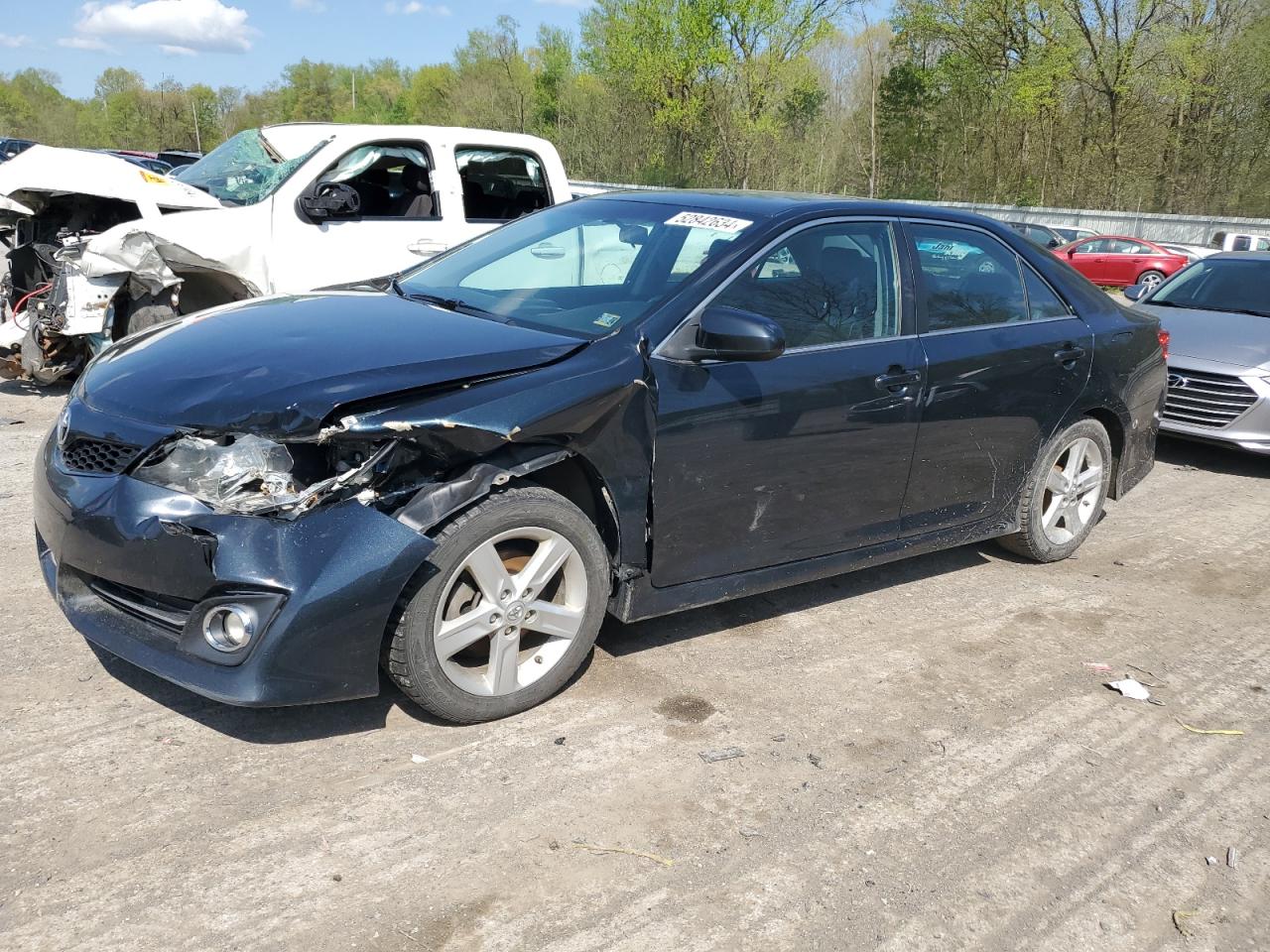 2014 TOYOTA CAMRY L