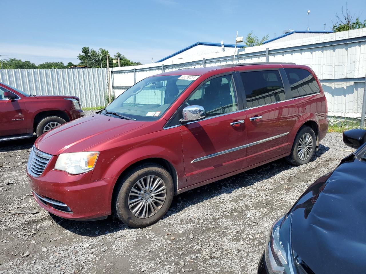 2013 CHRYSLER TOWN & COUNTRY TOURING L