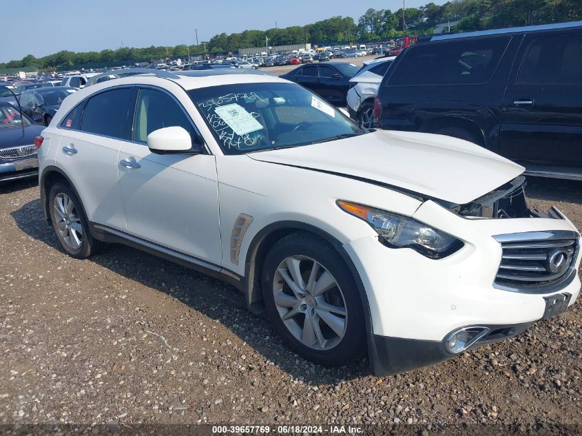 2015 INFINITI QX70