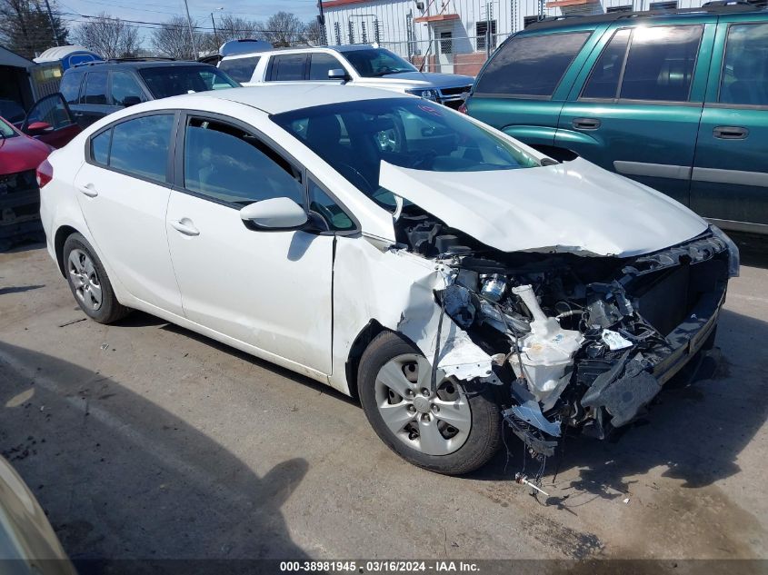 2017 KIA FORTE LX