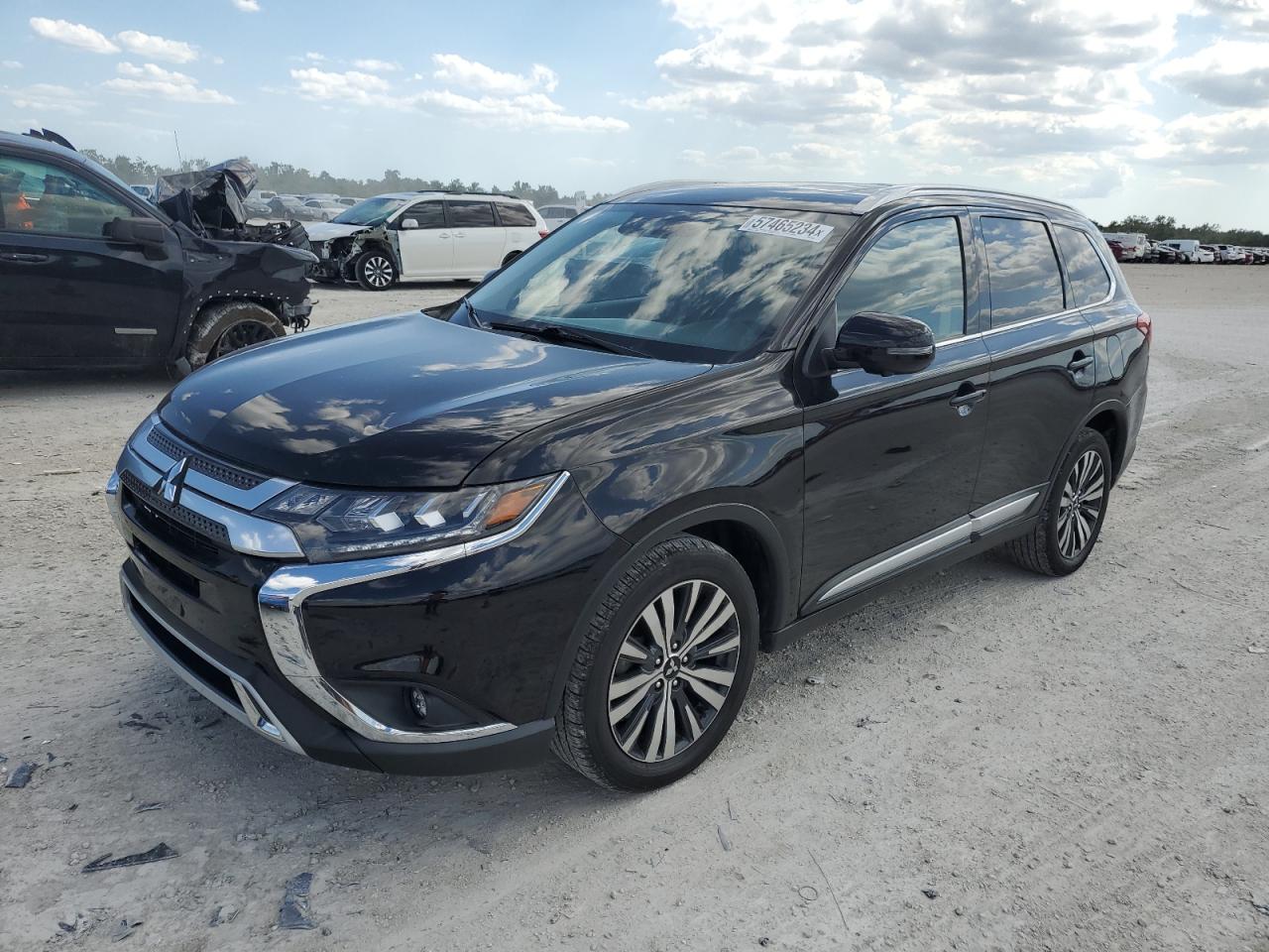 2019 MITSUBISHI OUTLANDER SE