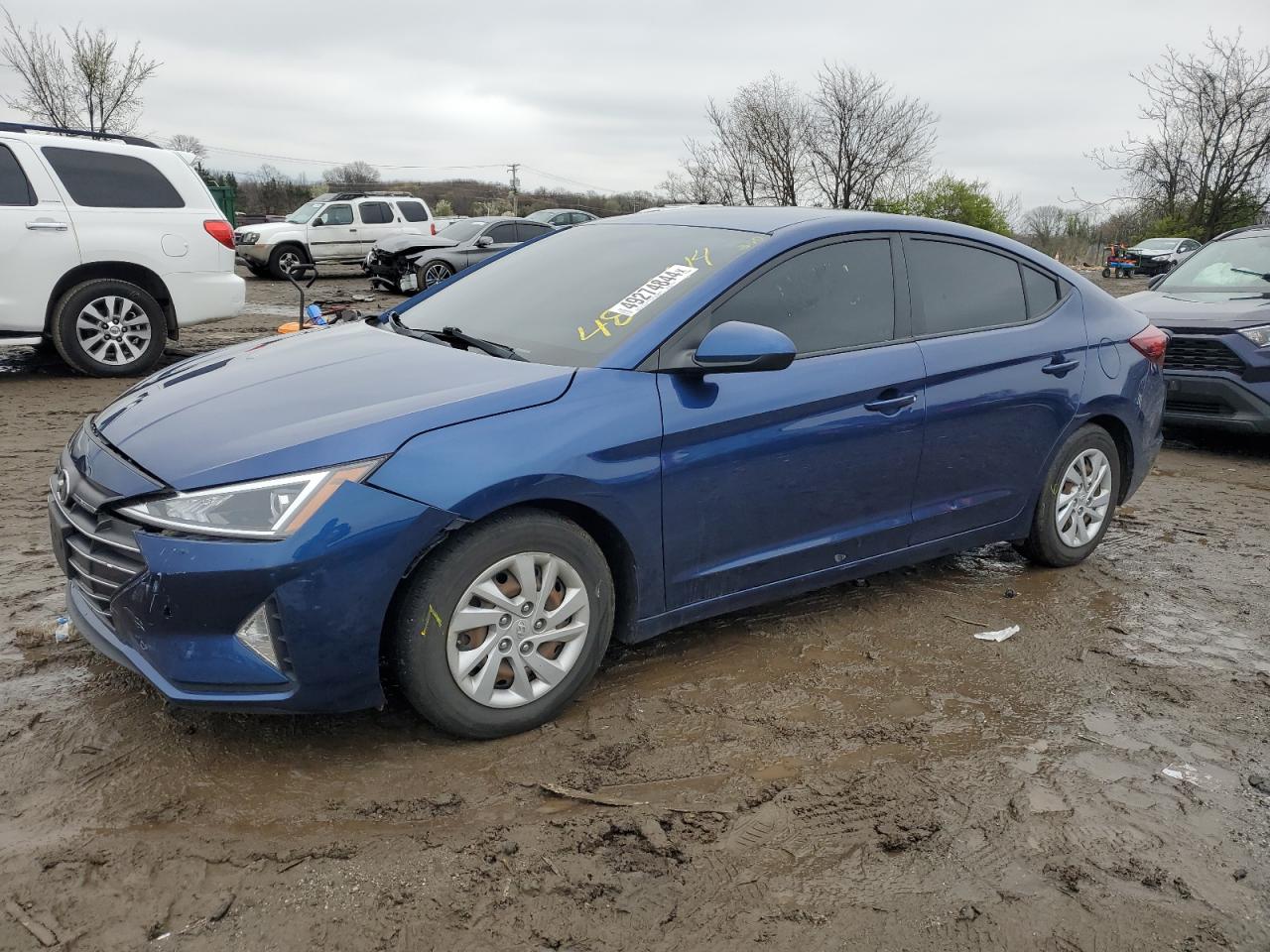 2019 HYUNDAI ELANTRA SE