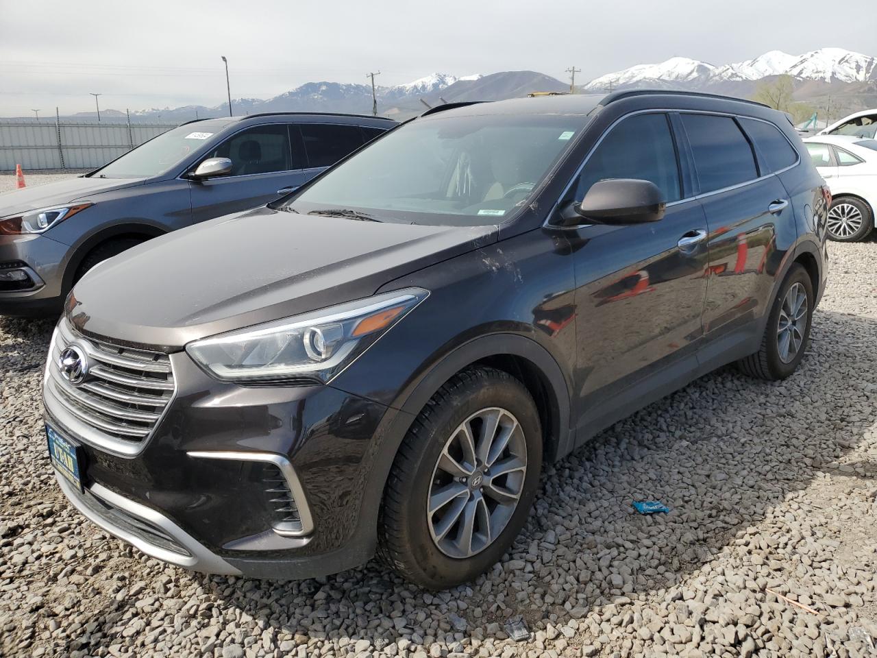 2017 HYUNDAI SANTA FE SE