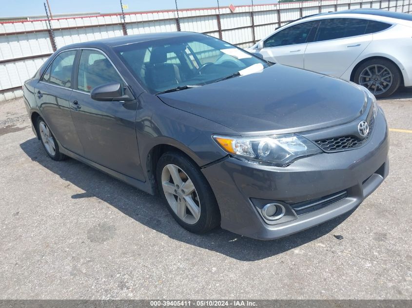 2012 TOYOTA CAMRY SE