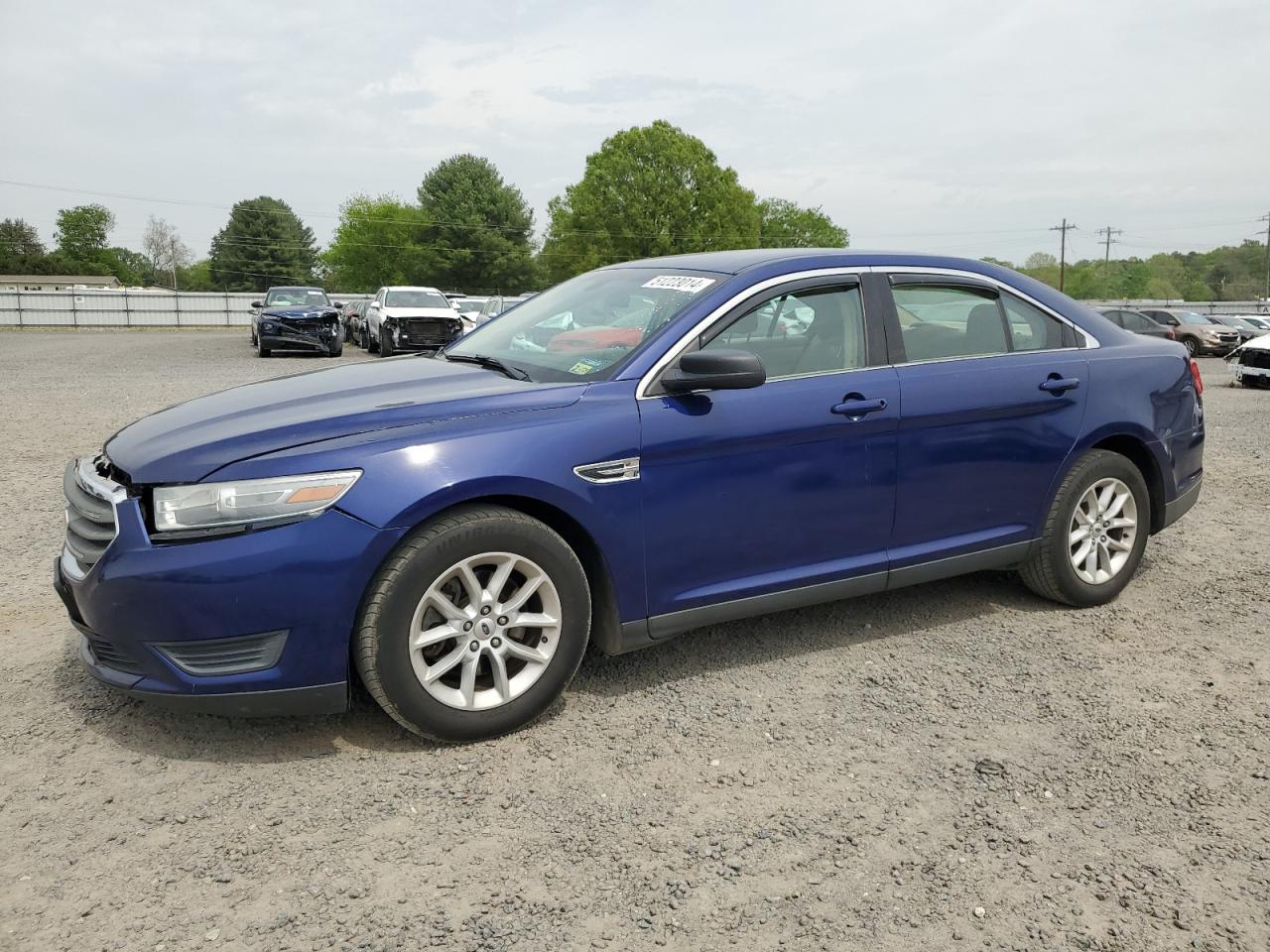 2013 FORD TAURUS SE