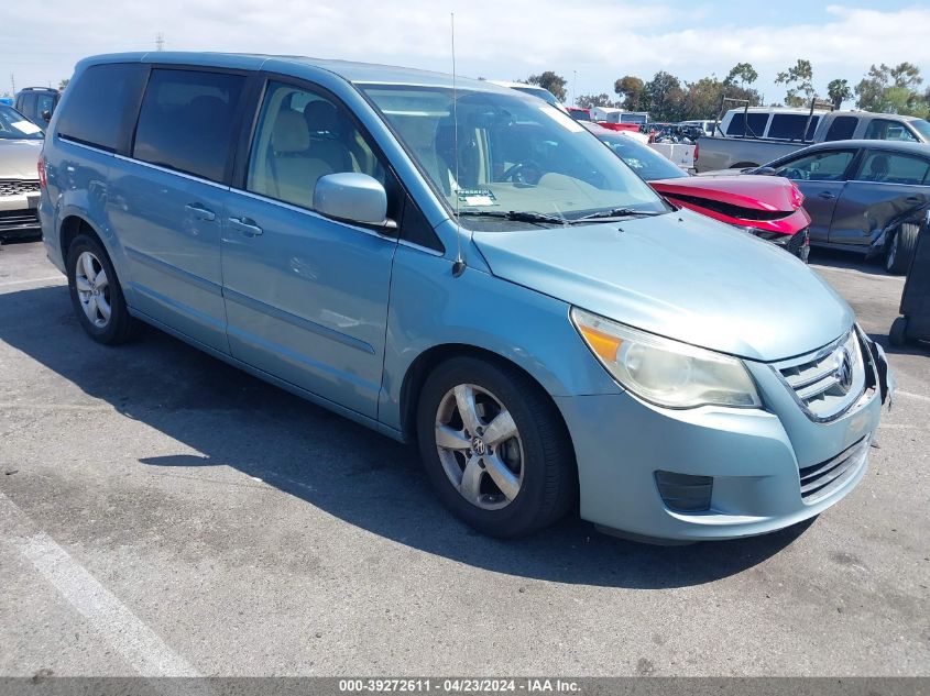 2010 VOLKSWAGEN ROUTAN SE