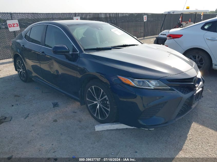 2019 TOYOTA CAMRY SE