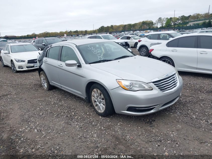 2012 CHRYSLER 200 LX