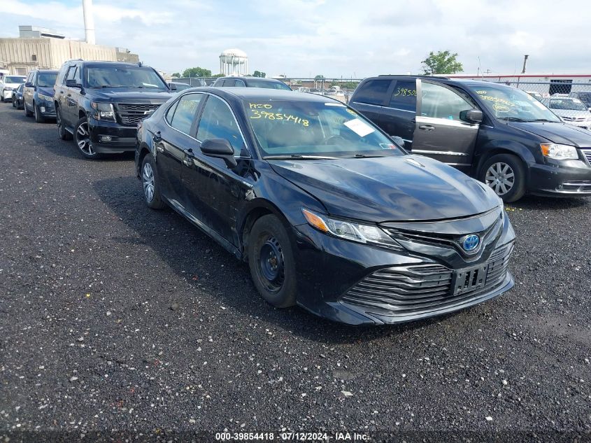 2018 TOYOTA CAMRY HYBRID LE