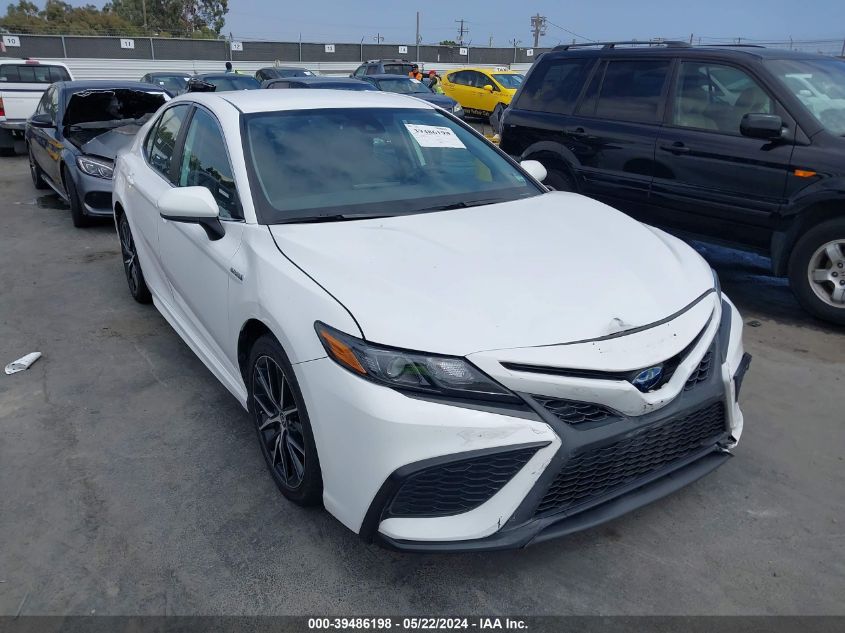 2021 TOYOTA CAMRY SE HYBRID