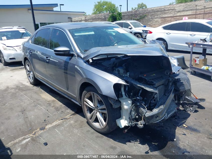 2013 VOLKSWAGEN PASSAT SE