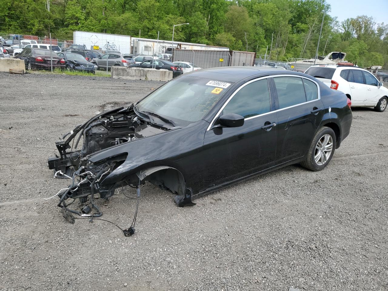 2011 INFINITI G37