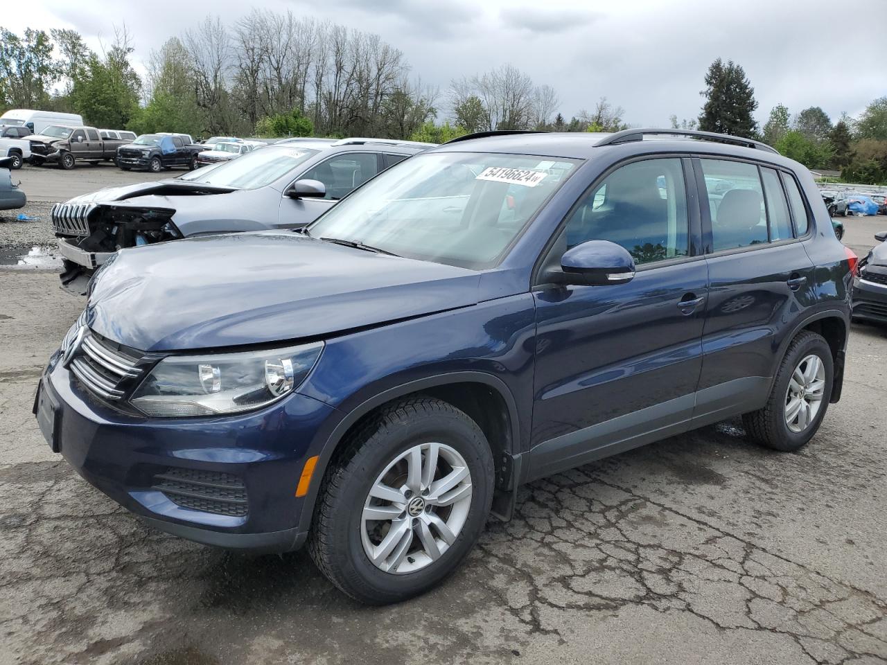 2015 VOLKSWAGEN TIGUAN S