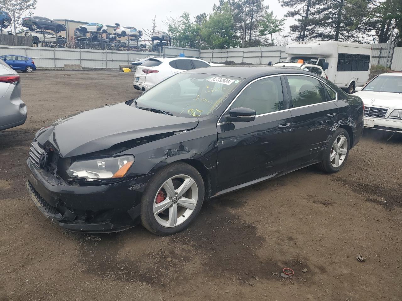 2013 VOLKSWAGEN PASSAT SE