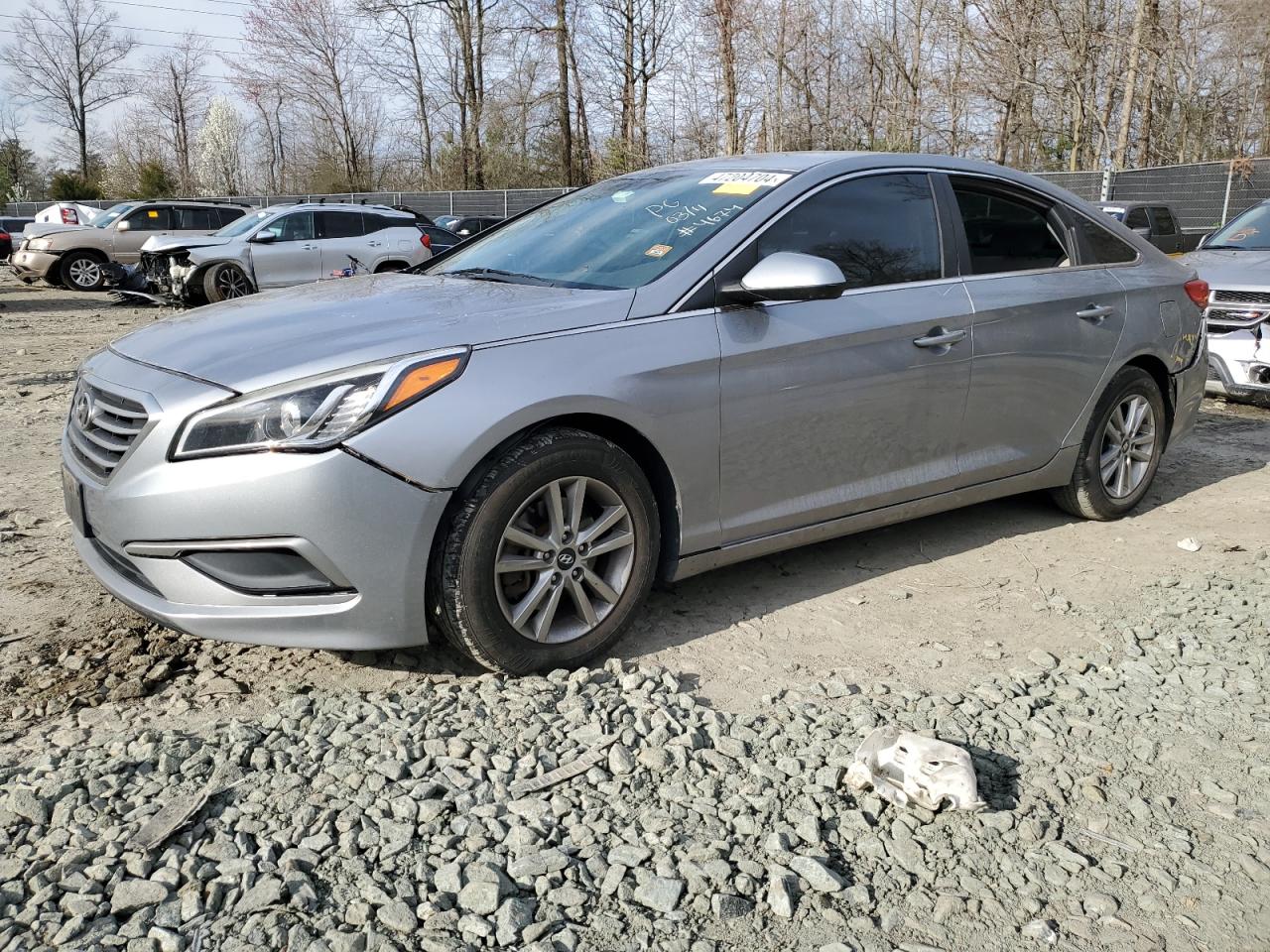 2017 HYUNDAI SONATA SE