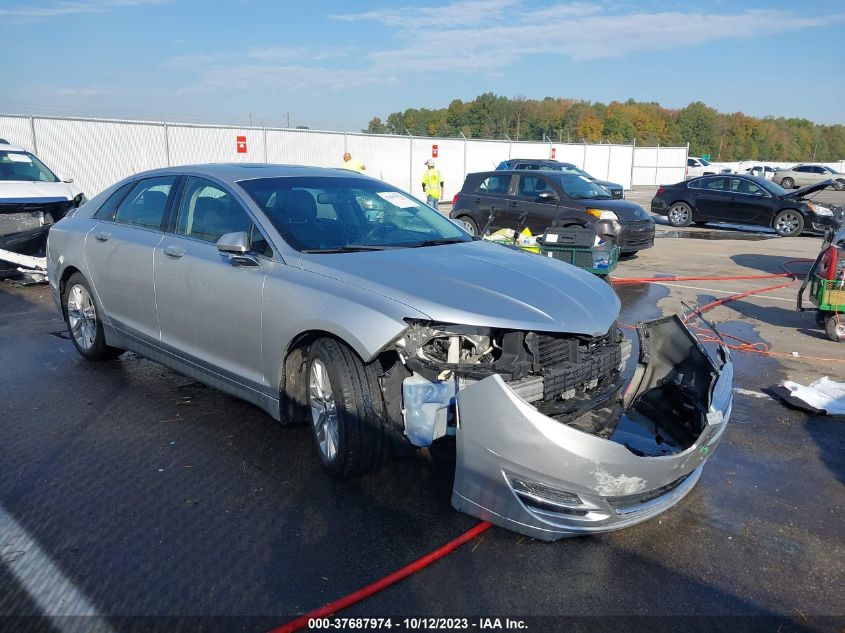 2013 LINCOLN MKZ