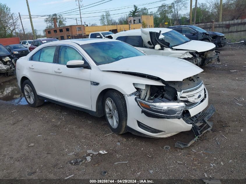 2018 FORD TAURUS SEL