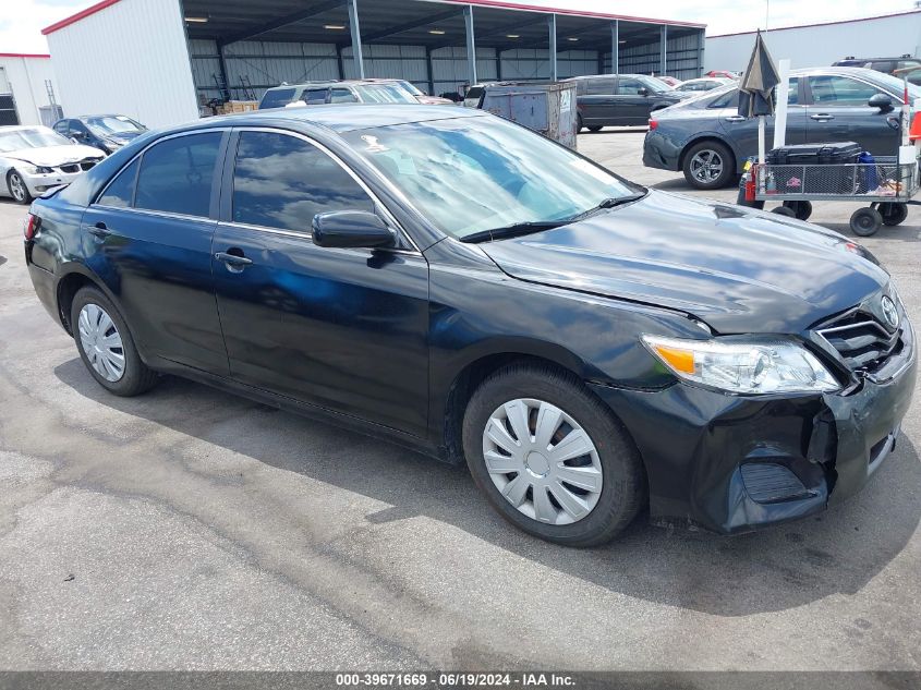 2011 TOYOTA CAMRY